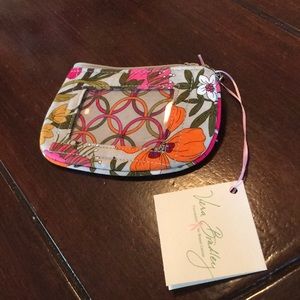 Vera Bradley Clip zip ID in Tea Garden pattern